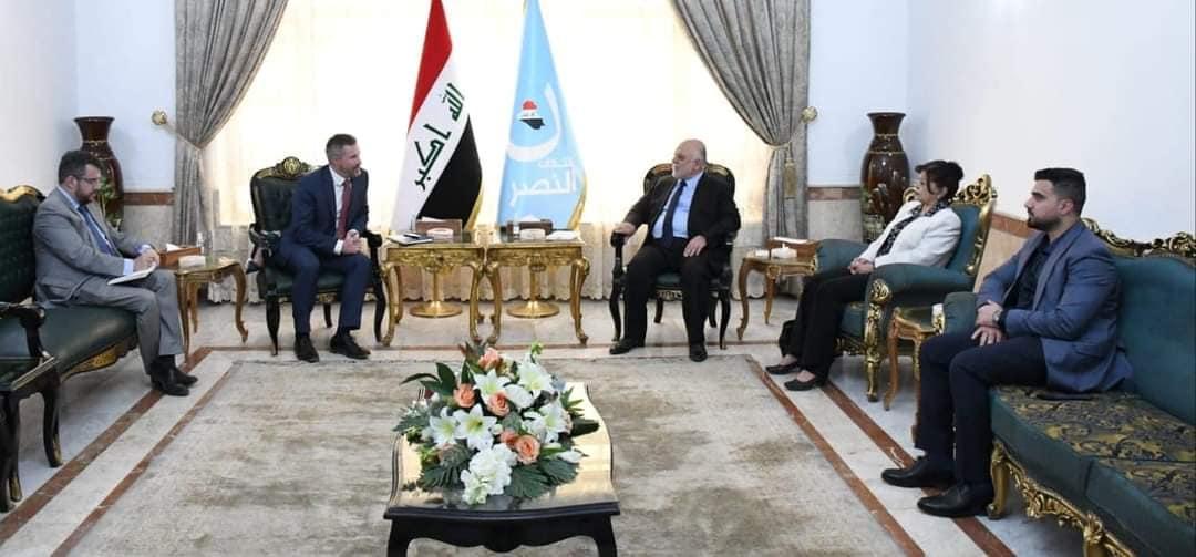 الدكتور حيدر العبادي يستقبل السفير الكندي في بغداد السيد غريغوري غاليغان