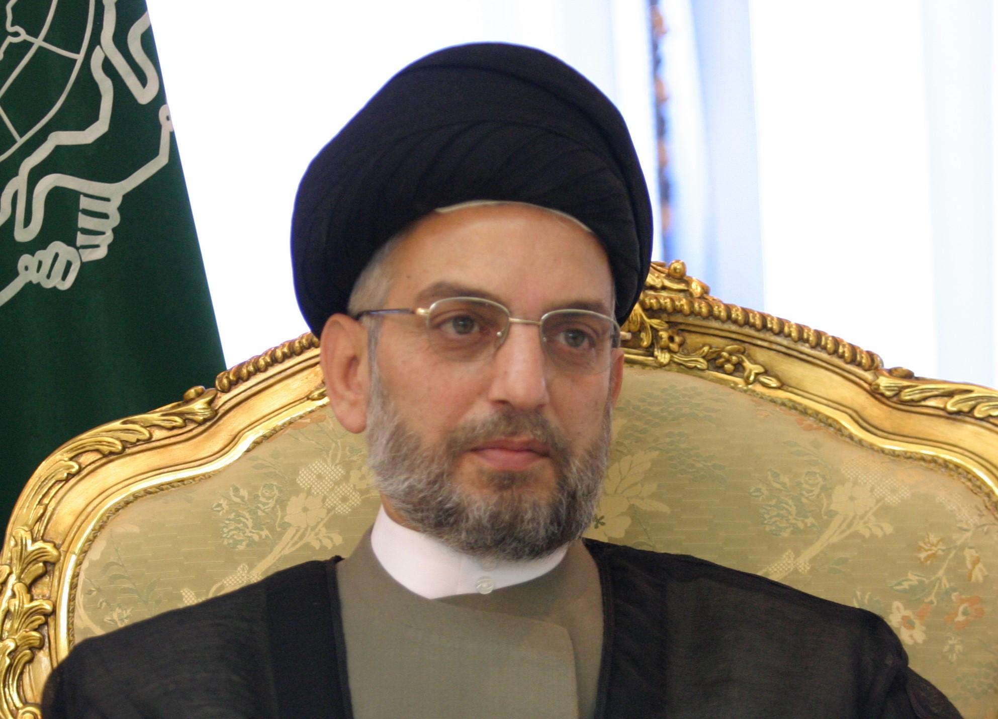 لە ساڵیادی کۆچی سەید ئەلحەکیمدا.. عەبادی: ئێمە ئاڵایەک لە ئاڵاکانی جیهاد و سیمبوڵێکی نیشتیمانیمان لە