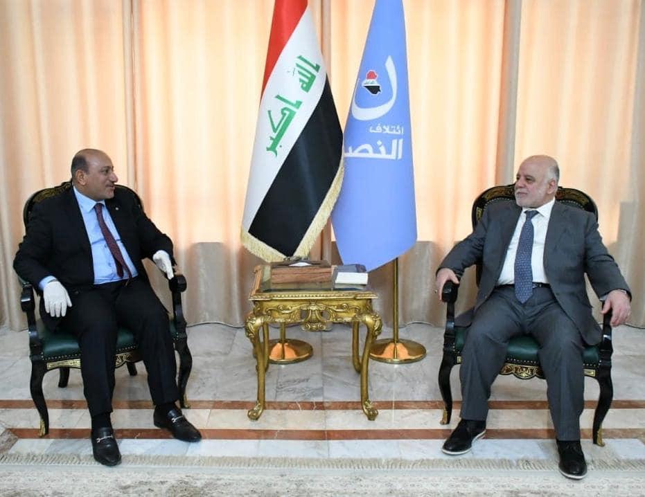 الدكتور حيدر العبادي يستقبل محافظ كربلاء ويناقش معه واقعها الخدمي والأمني والإقتصادي وجائحة كورونا