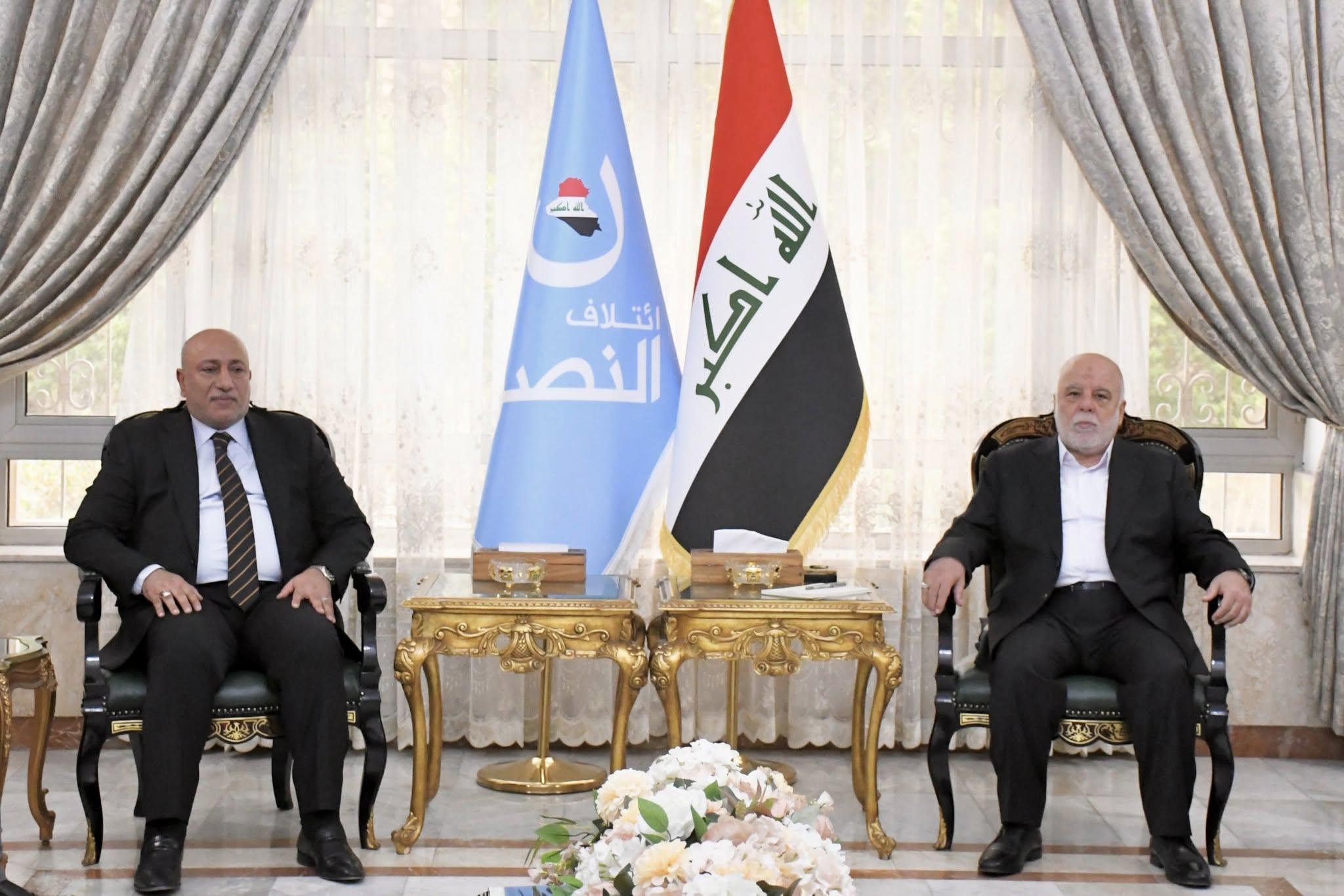 الدكتور حيدر العبادي يستقبل محافظ كربلاء السيد نصيف الخطابي