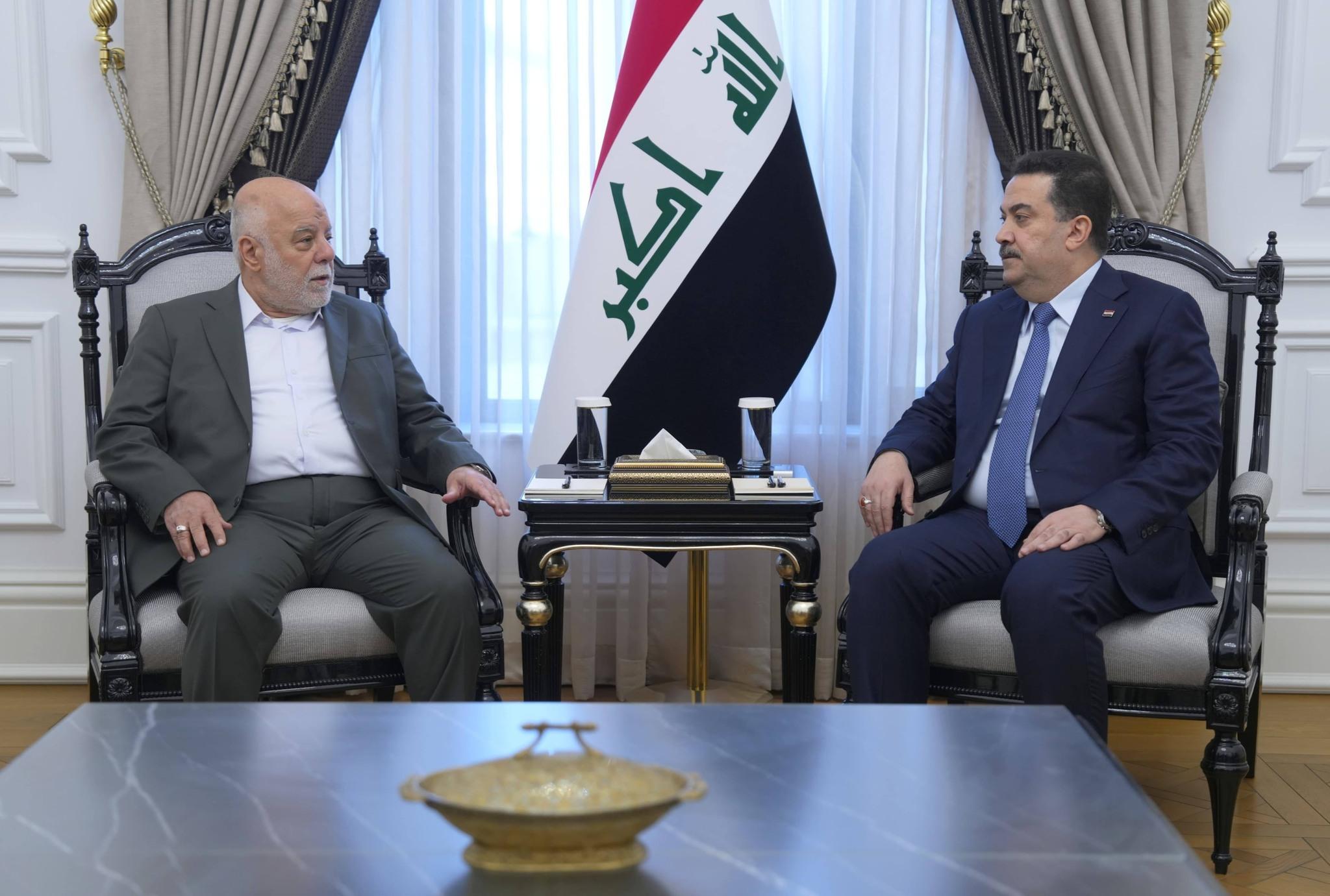 الدكتور حيدر العبادي يلتقي رئيس مجلس الوزراء السيد محمد شياع السوداني