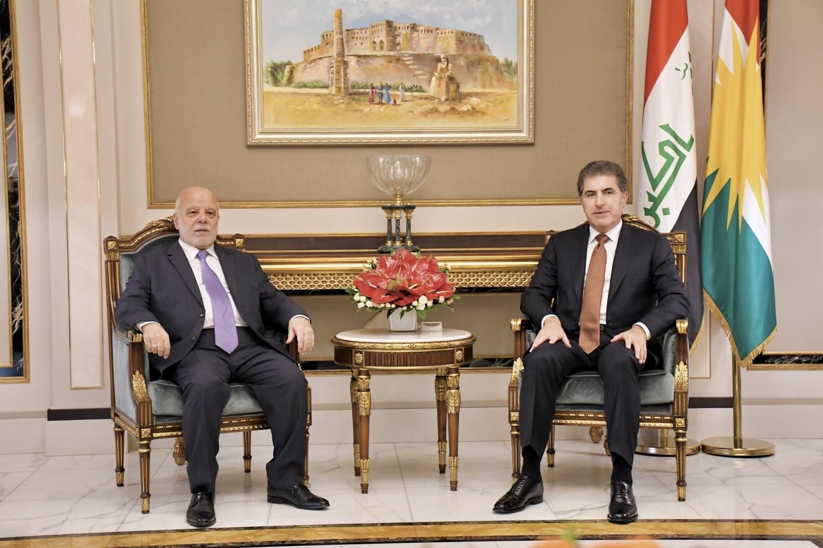 الدكتور حيدر العبادي يلتقي رئيس إقليم كردستان السيد نيجرفان بارزاني